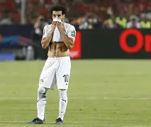 萨拉赫赛后谦逊发言登热搜,纽约尼克斯血战广州队引发热议 萨拉赫赛后谦逊发言登热搜,纽约尼克斯血战广州队引发热议